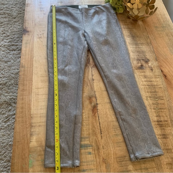 Anthropologie Metallic Snake Leggings Size 29 - Picture 5 of 12